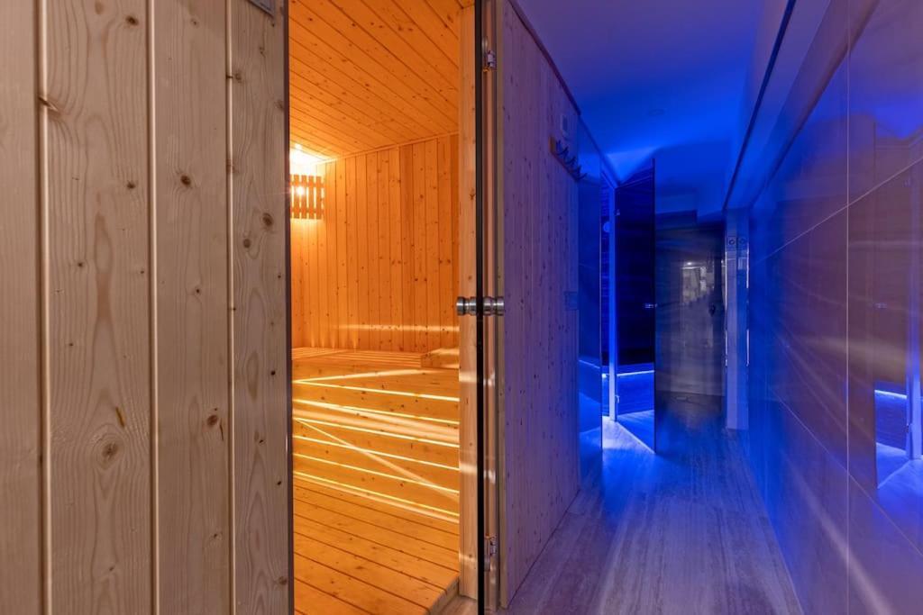 Moonlight B&B Spa Wellness Теулада Экстерьер фото