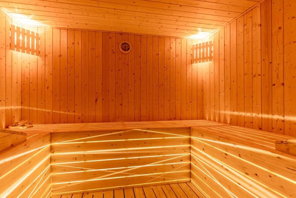 Moonlight B&B Spa Wellness Теулада Экстерьер фото